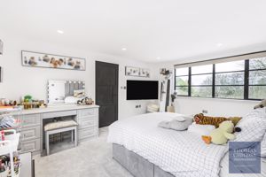 Photo 21- click for photo gallery